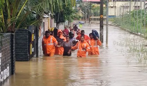 കനത്ത മഴയില്‍ വ്യാപക നാശനഷ്ടം; തിരുവനന്തപുരത്ത് തിങ്കളാഴ്ച അവധി
