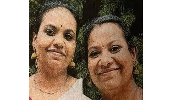 ഒരേ വിഷയത്തിൽ ഒരുമിച്ച് പിഎച്ച്ഡി നേടി സഹോദരിമാർ