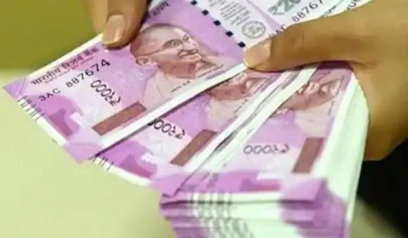 കേരളത്തിന് അധിക വായ്പയെടുക്കാന്‍ അനുമതി; പച്ചക്കൊടി 11 സംസ്ഥാനങ്ങള്‍ക്ക്