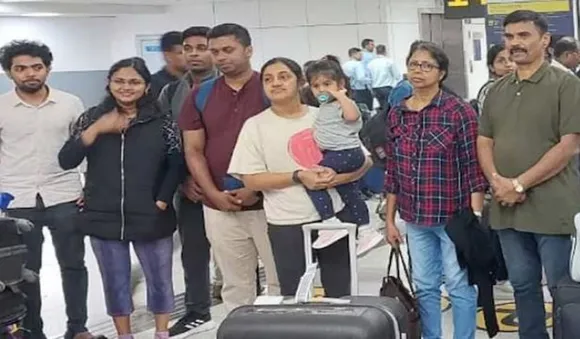ഓപ്പറേഷന്‍ അജയ്: മൂന്നാമത്തെ വിമാനം എത്തി; 18 മലയാളികളും