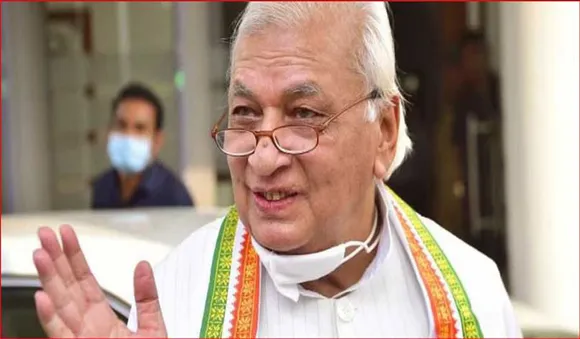 ഗവര്‍ണര്‍ തിരുവനന്തപുരത്തെത്തും; പ്രതിഷേധം തുടരാന്‍ എസ്എഫ്ഐ