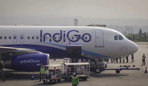 ഇന്‍ഡിഗോ വിമാനങ്ങള്‍ക്ക് ഡിജിസിഎയുടെ വിലക്ക്