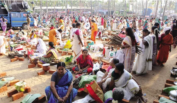 ആയിരങ്ങള്‍ കരിക്കകത്തമ്മയ്ക്ക് പൊങ്കാലയര്‍പ്പിച്ചു