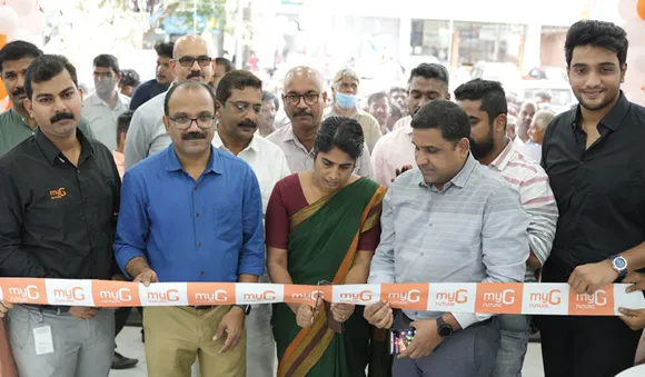 ഉദ്ഘാടനദിനം ആഘോഷമാക്കി വടക്കഞ്ചേരി മൈജി ഫ്യൂച്ചര്‍