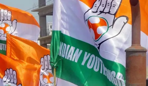 വ്യാജ ഐഡി കാർഡ് നിർമാണം; അന്വേഷിക്കാൻ ഡിജിപിക്ക് നിർദ്ദേശം നൽകിയെന്ന് തെരഞ്ഞെടുപ്പ് ഓഫീസർ