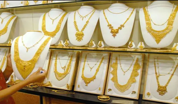 സംസ്ഥാനത്ത് സ്വര്‍ണവില പവന് 80 രൂപ കൂടി 35,560 ആയി