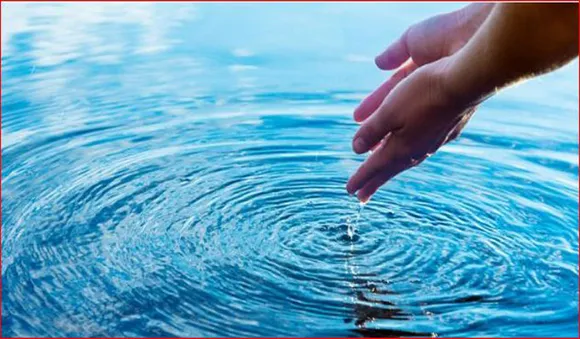 വെള്ളം ഐശ്വര്യം നല്‍കും; വീടുകളില്‍ ഇതൊക്കെ ശ്രദ്ധിച്ചാല്‍ മതി