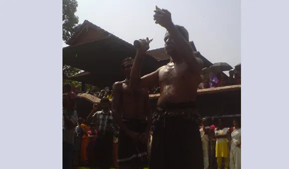 വേലന്‍ തുള്ളല്‍ 