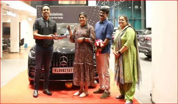 ബെന്‍സ് എ.എം.ജി. സ്വന്തമാക്കി അപര്‍ണ ബാലമുരളി