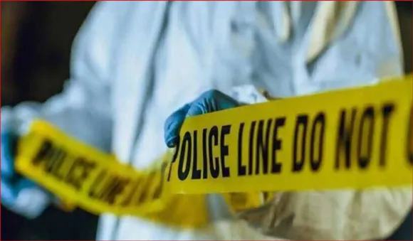 ഭര്‍തൃപിതാവിനെ തലക്കടിച്ച് കൊലപ്പെടുത്തി; മൃതദേഹം അലമാരയില്‍ നിന്ന് കണ്ടെത്തി, യുവതി അറസ്റ്റില്‍