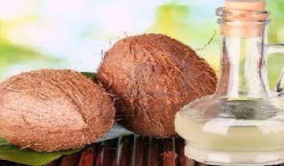 കേര ബ്രാന്‍ഡ് വെളിച്ചെണ്ണയ്ക്ക് വില കുറഞ്ഞു