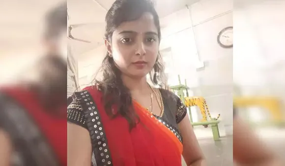 കാണാതായ സ്‌കൂള്‍ അധ്യാപികയുടെ മൃതദേഹം കുഴിച്ചിട്ട നിലയില്‍ കണ്ടെത്തി.