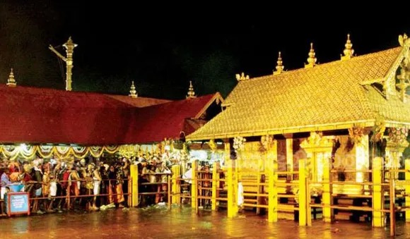 മണ്ഡലകാല പൂജകൾക്കായി ശബരിമല നടതുറന്നു ; തീർഥാടകർക്ക് പ്രവേശനം തിങ്കളാഴ്ച മുതൽ