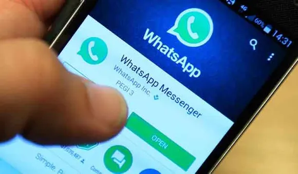 വോയിസ് മെസ്സേജുകൾ രഹസ്യമായി ഇനി കേൾക്കാം; പുതിയ ഫീച്ചറുമായി വാട്സ്ആപ്പ് 