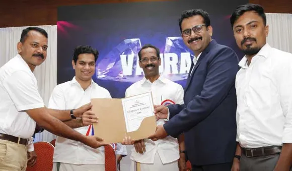 ബോബി ചെമ്മണ്ണൂർ ഇന്റർനാഷണൽ ഗ്രൂപ്പിന് എക്സലൻസ് അവാർഡ് 