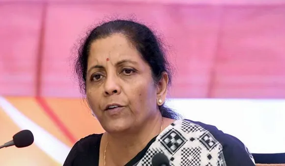 ടെലികോം കമ്പനികള്‍ പൂട്ടേണ്ടി വരില്ല: ധനമന്ത്രി