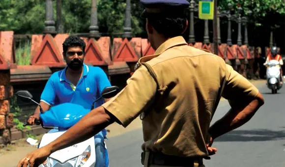 യാത്രക്കാരുടെ ശ്രദ്ധക്ക്....! വാഹന പരിശോധനയില്‍ കുടുങ്ങാതിരിക്കാന്‍ നിങ്ങള്‍ ശ്രദ്ധിക്കേണ്ടത്.