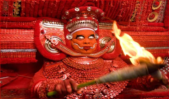 കീഴാറ്റൂര്‍ മുച്ചിലോട്ട് ഭഗവതി ക്ഷേത്രത്തില്‍ കളിയാട്ട മഹോത്സവം