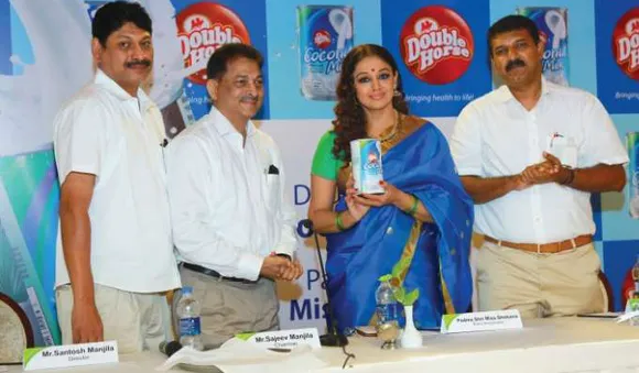 ഡബിള്‍ഹോഴ്‌സിന്റെ പ്രകൃതിദത്ത തേങ്ങാപ്പാല്‍ വിപണിയില്‍