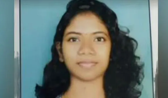 കാട്ടാക്കടയില്‍ കെഎസ്ആര്‍ടിസി ബസിടിച്ച് വിദ്യാര്‍ത്ഥിനി മരിച്ചു