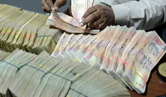 നോട്ട് അസാധുവാക്കലിന് ശേഷം കണക്കിൽപ്പെടാത്ത പണത്തിന് നികുതിയായി ലഭിച്ചത് ആറായിരം കോടി രൂപ