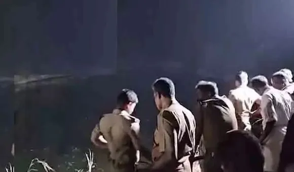 തൃശൂരിൽ കാർ പാറമടയിലേക്ക് മറിഞ്ഞ് അപകടം; മൂന്ന് പേർക്ക് ദാരുണാന്ത്യം