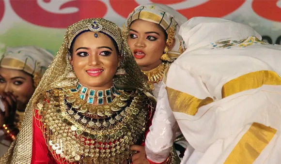 മത്സരങ്ങള്‍ ഇന്നുകൂടി; കിരീടപ്പോരാട്ടം കനത്തു