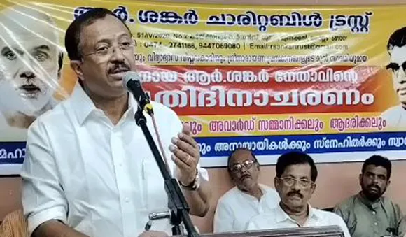 സനാതന ധര്‍മ്മത്തെക്കുറിച്ച് പറയാന്‍ പോലും കഴിയാത്ത അവസ്ഥ: വി മുരളീധരന്‍