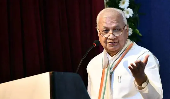 1,095 ദിവസങ്ങളിൽ 328 ദിവസവും ഗവർണർ കേരളത്തിന് പുറത്ത്; യാത്രകളിലേറെയും ജന്മദേശമായ യുപിയിലേക്ക്