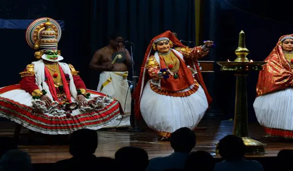 ഡോ. വി.പി. ജോയിയുടെ കവിത ശകുന്തള  കഥകളിയായി അരങ്ങില്‍