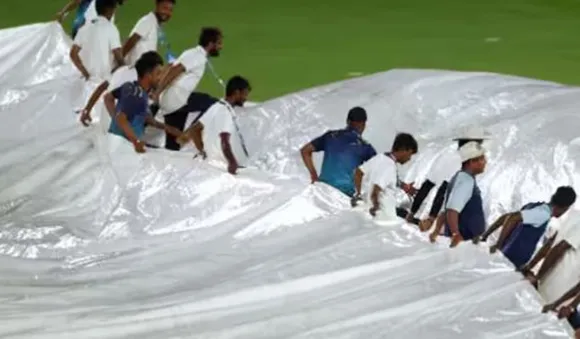 കളി മുടക്കി പെരുമഴയും കാറ്റും! ഫൈനല്‍ വീണ്ടും വെള്ളത്തില്‍...