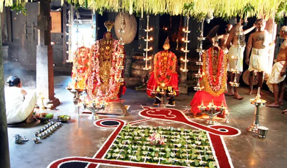 ആയില്യം വ്രതം അനുഷ്ഠിച്ചാല്‍ സര്‍വ്വദോഷങ്ങളും തടസ്സങ്ങളും അകലും