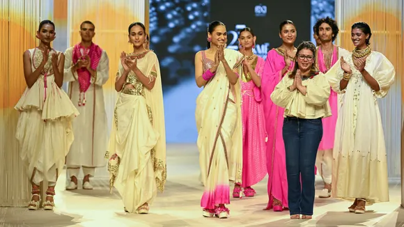 LAKME FASHION WEEK FI