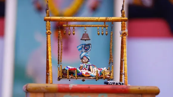 JHULAS FOR LADDOO GOPAL