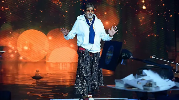 Cool Outfits of Amitabh Bachchan