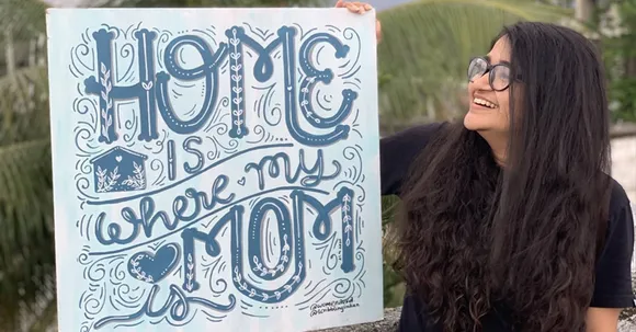 Check out how this Engineer-turned crafter built Womenaura that offers customized gifts!