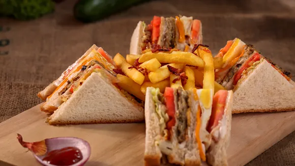 10 Instagrammers Every Foodie From Pune Must Follow!