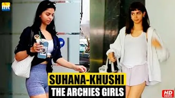 Starkids BFFs Suhana Khan & Khushi Kapoor In Short Rainy Wears