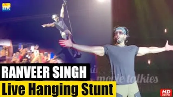 Ranveer Singh's Breathtaking Entry From Cliffhanger, Live Stunt At Ranveer Vs Wild With Bear Grylls Launch