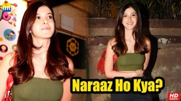 Naraaz Ho Kya Humse? Paps Asks Gorgeous Shanaya Kapoor After Salon Session