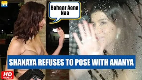 Ananya Panday Asks BFF Shanaya Kapoor To Come Out And Pose, But She Declines