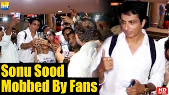 Sonu Sood Finds It Tough Getting Out Of A Mob Of Fans, Watch How He Got Out