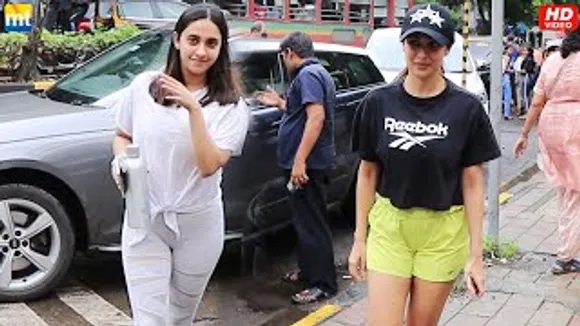 Malaika Arora Glams Black Tee With Neon Shorts At Yoga, BFF Akansha Ranjan Kapoor Opts Fot Yoga Pants