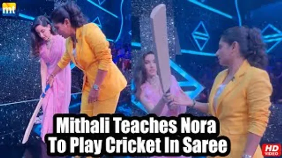 Mithali Raj Teaches Nora Fatehi To Play Cricket In A Saree On The Sets 'Dance Deewane Juniors'