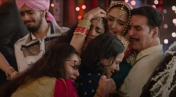 'Laal Singh Chaddha' & 'Raksha Bandhan' Both See A Drop In Collections On The Second Day
