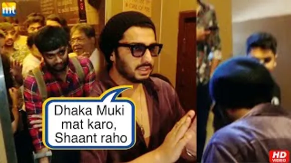 Arjun Kapoor uses Staircase as Public Gathers in Elevator at PVR for 'Brahmastra' show