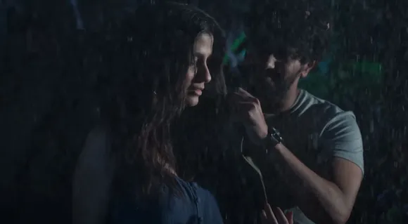 Chup Trailer: A Psycho Killer Hunting Movie Critics; Too Much Fun & Thrill