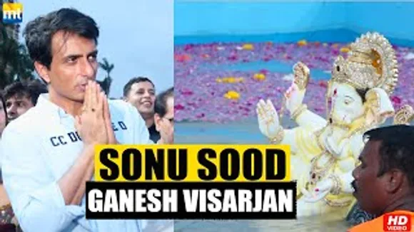 Sonu Sood bids farewell to Ganpati Bappa, immersion with family lawfully