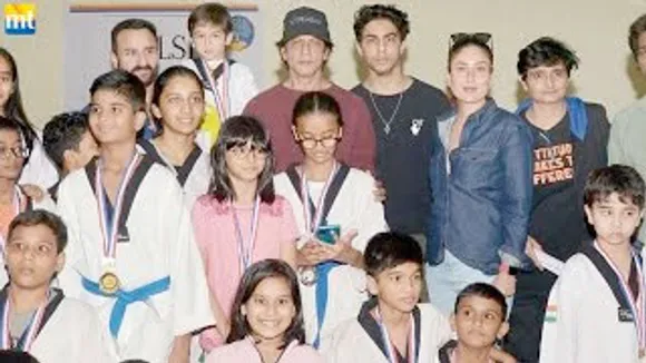Shah Rukh Khan, Gauri Khan, Suhana & Aryan support Abram vs Kareena Kapoor-Saif Ali Khan's son Taimur in Karate Match
