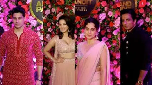 Sidharth Malhotra, Sonu Sood, Taapsee Pannu & Sunny Leone at Anand Pandit's Diwali Bash